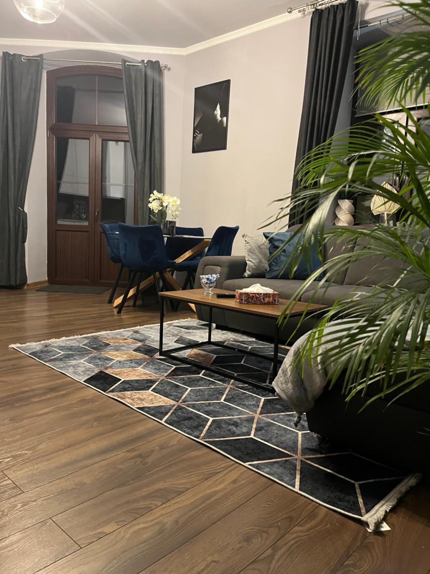 Chełm Apartamenty Luczkowskiego Z Widokiem Na Studnie 4 מראה חיצוני תמונה